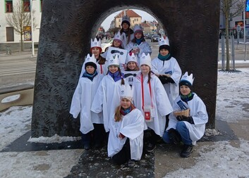 Rekordní Tříkrálová sbírka 2026 v Táboře: přes milion korun pro ty, kteří to nejvíce potřebují